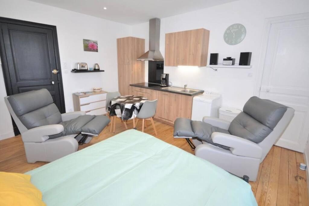 Studio Meuble 3 Etoile 236 维泰勒 外观 照片
